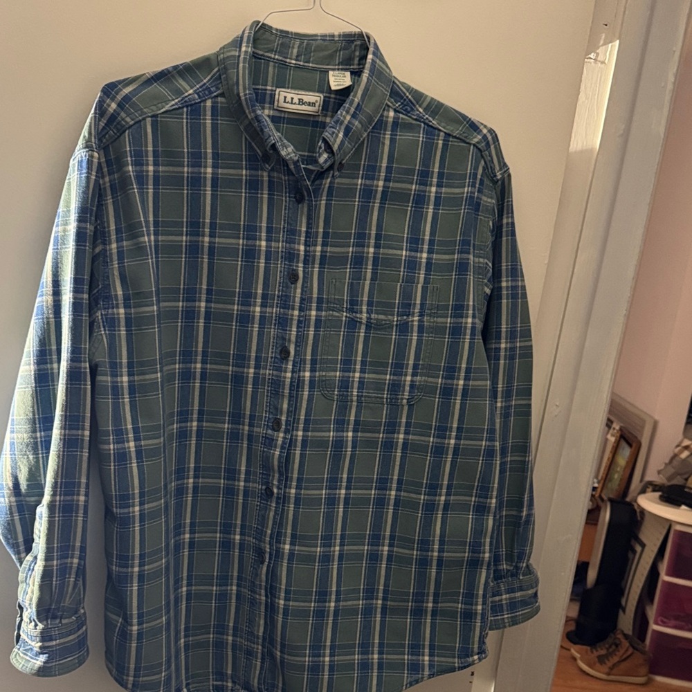 L.L. Bean Women’s 100% Cotton Blue and Green Plaid Long-Sleeve Button-Down Shirt